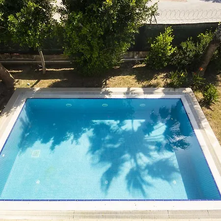 Carat Park A26/1 Villa *
