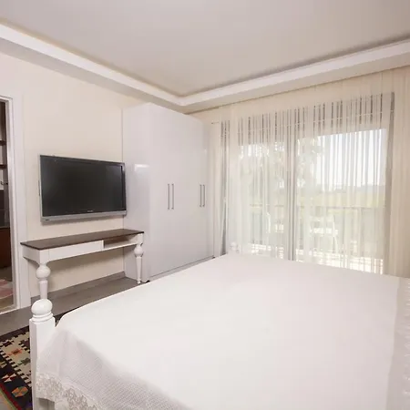 Carat Park A26/1 Villa